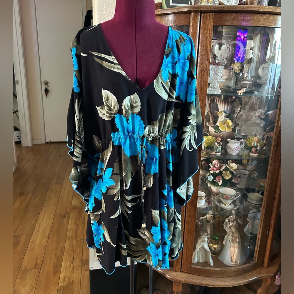 Caftan Style Floral Blouse